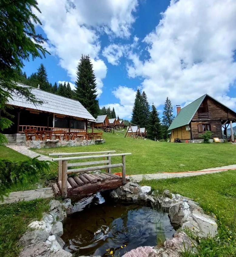 Eko Katun Bungalows Jelovica Berane Exteriér fotografie